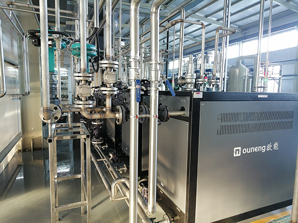 新材料生產真空干燥機模溫機