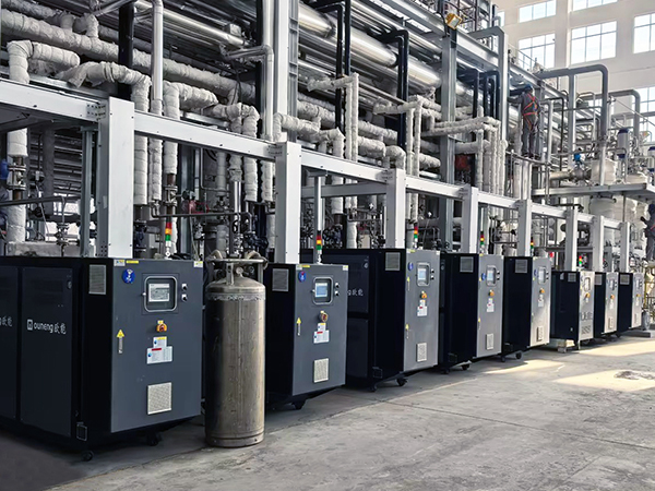 小型導(dǎo)熱油電加熱器